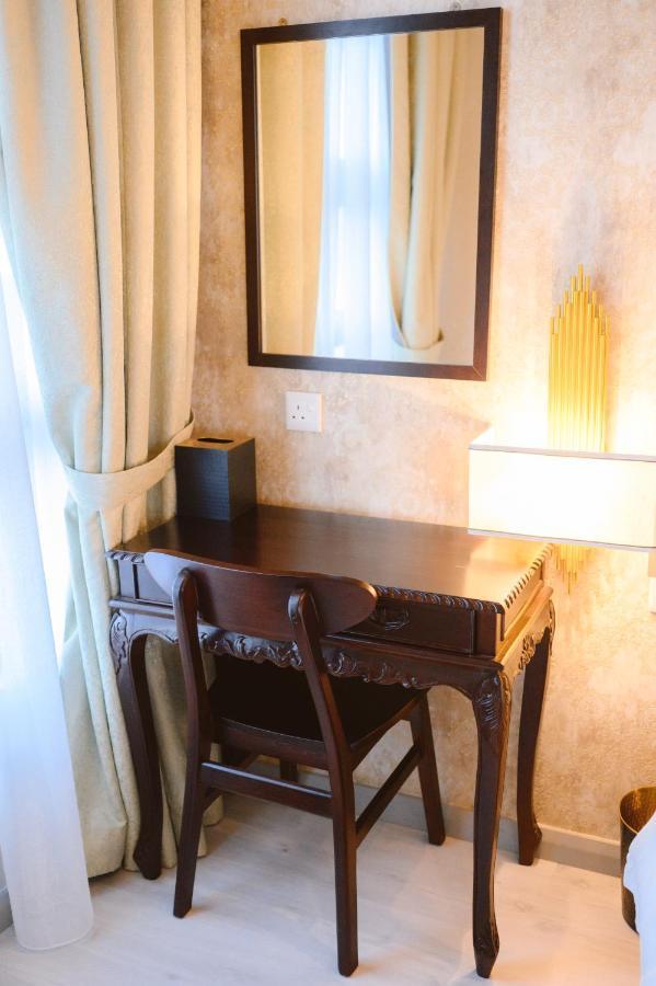 Petronella Suites Apartment @ Jesselton Quay Kota Kinabalu Bagian luar foto