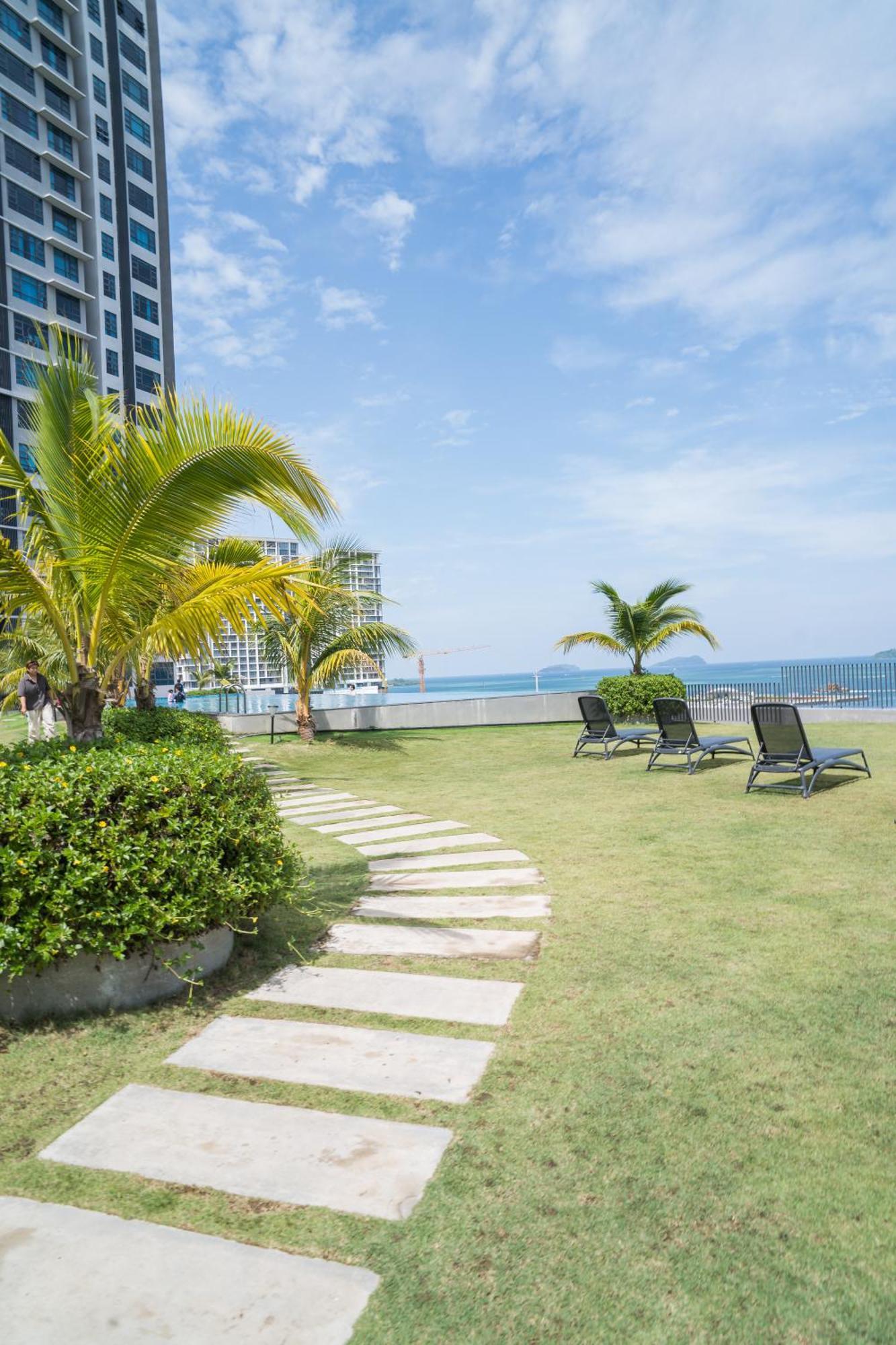 Petronella Suites Apartment @ Jesselton Quay Kota Kinabalu Bagian luar foto