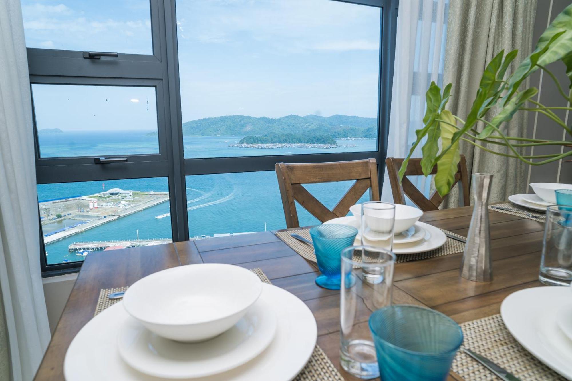Petronella Suites Apartment @ Jesselton Quay Kota Kinabalu Bagian luar foto